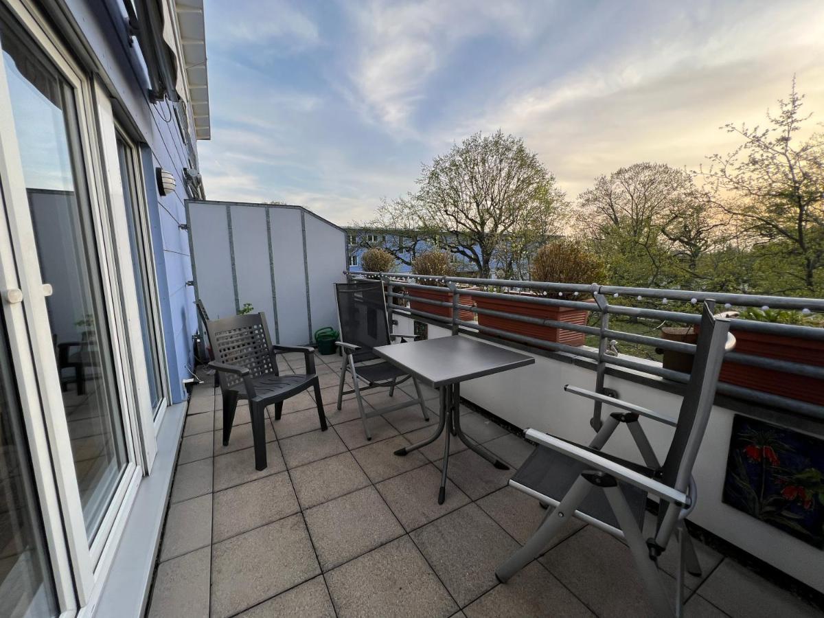 Maisonette Penthouse Fuer 8 Personen By Rabe - Free Netflix & Kostenloser Parkplatz & Grosse Terrasse Karlsruhe Exterior foto