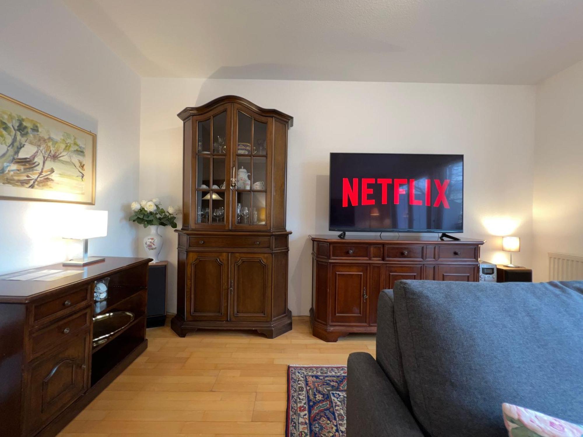 Maisonette Penthouse Fuer 8 Personen By Rabe - Free Netflix & Kostenloser Parkplatz & Grosse Terrasse Karlsruhe Exterior foto